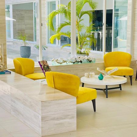 La Vue Boutique Hotel Calliaqua ภายนอก รูปภาพ