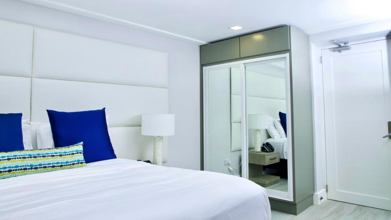 La Vue Boutique Hotel Calliaqua ภายนอก รูปภาพ