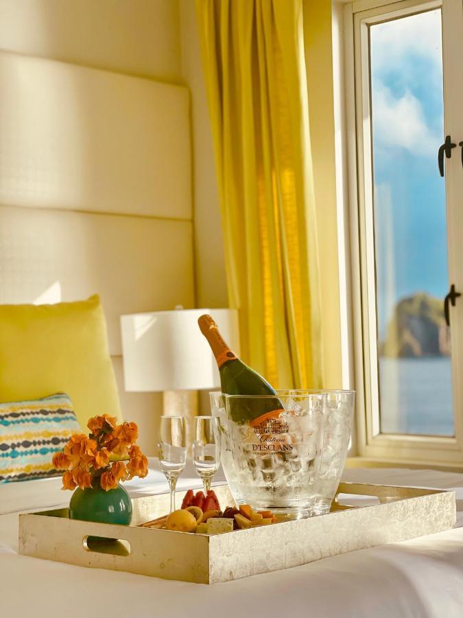 La Vue Boutique Hotel Calliaqua ภายนอก รูปภาพ